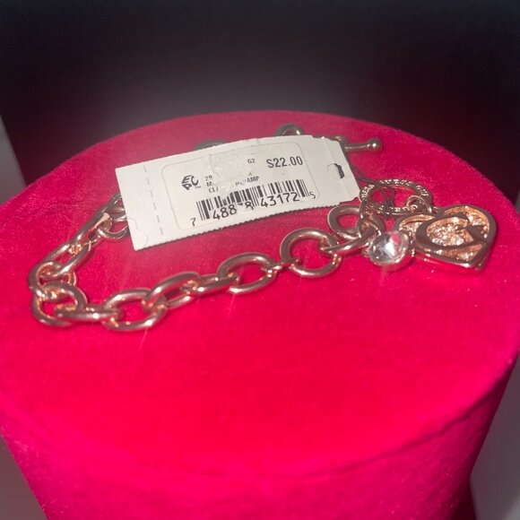 GUESS Gold-Tone Link Charm Bracelet - Picture 2 of 4